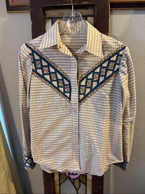 Quilted Grandma-core Western Plaid Snap-Front Shirt with mushroom pattern